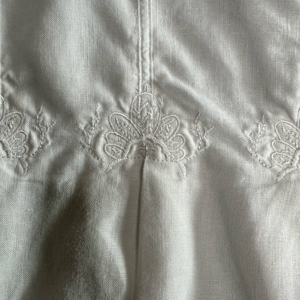 White Ruffle-Trim Linen Skirt - Picture 2 of 7